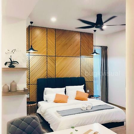 Luxury Seaview Family Suite By Little Cabin Джордж Таун Екстериор снимка